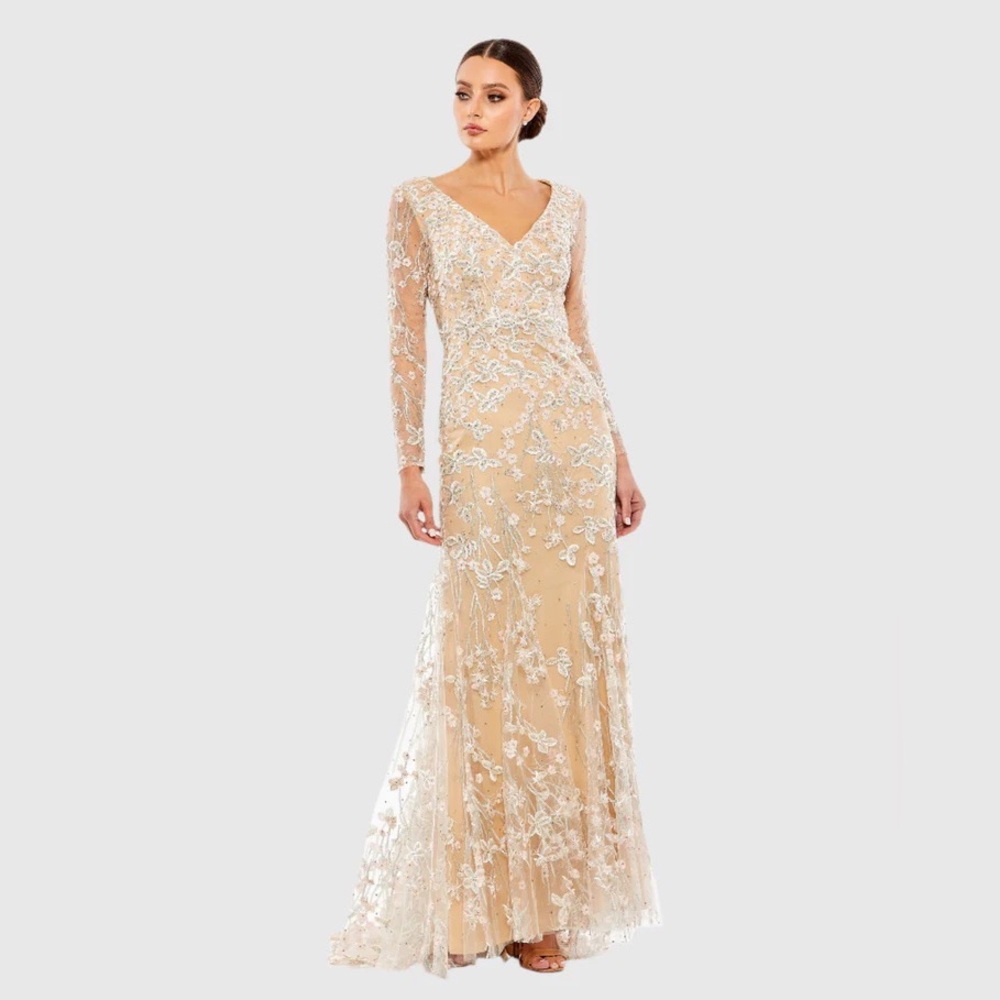 MAC DUGGAL Embroidered V Neck Long Sleeve Trumpet Gown